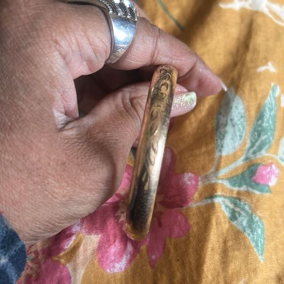 Gold Filled Bangle Bracelet - Picture 4 of 8